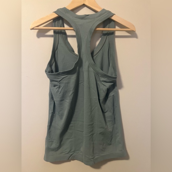 Athleta Momentum Seamless Tank Top | Size M - Picture 2 of 7